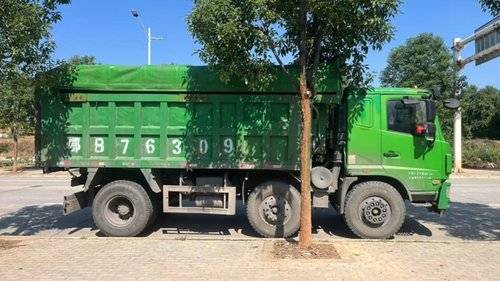 东风华神 220马力 自卸车