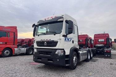 二手中国重汽 HOWO TX7重卡 460马力 6X4 牵引车(国六)(速比3.7)(国六) 双驱 潍柴二手牵引车 黄牌图片