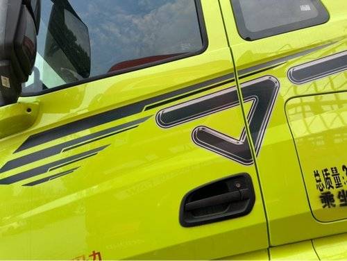 一汽解放 460马力 载货车