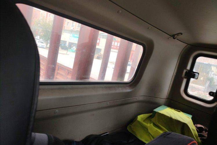二手福田瑞沃 160马力 载货车