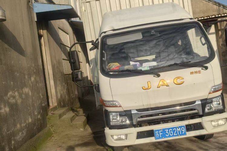 二手江淮帅铃 152马力 载货车