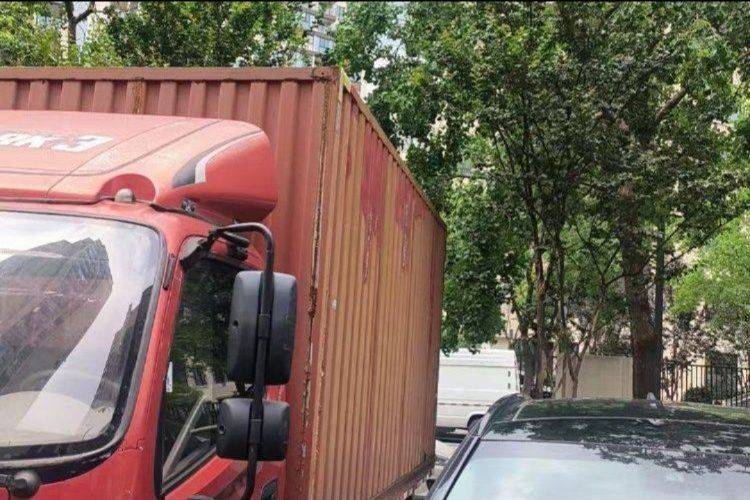 二手福田欧马可 131马力 载货车