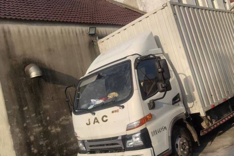 二手江淮帅铃 152马力 载货车