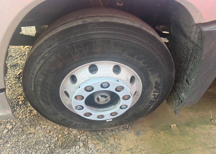 二手一汽解放 560马力 载货车