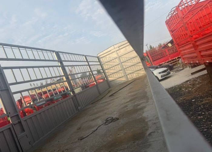 二手一汽解放 560马力 载货车