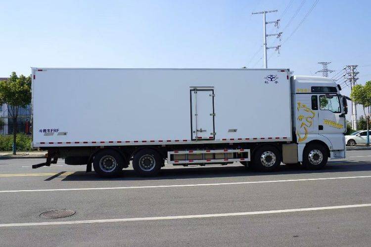 二手重汽汕德卡 580马力 专用车