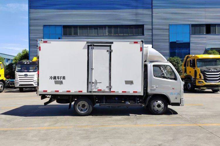 二手福田欧马可 150马力 专用车