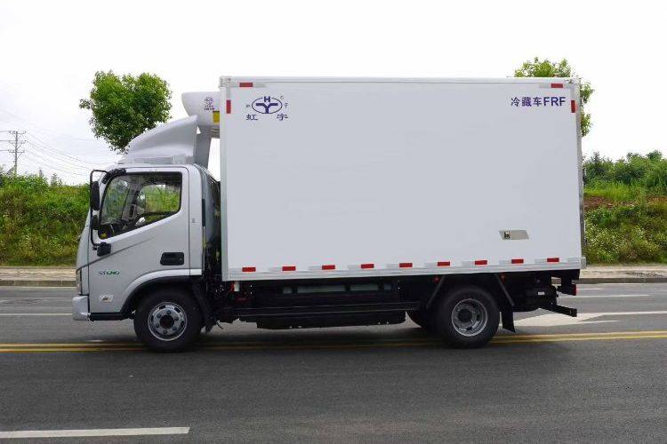 二手福田欧马可 130马力 专用车