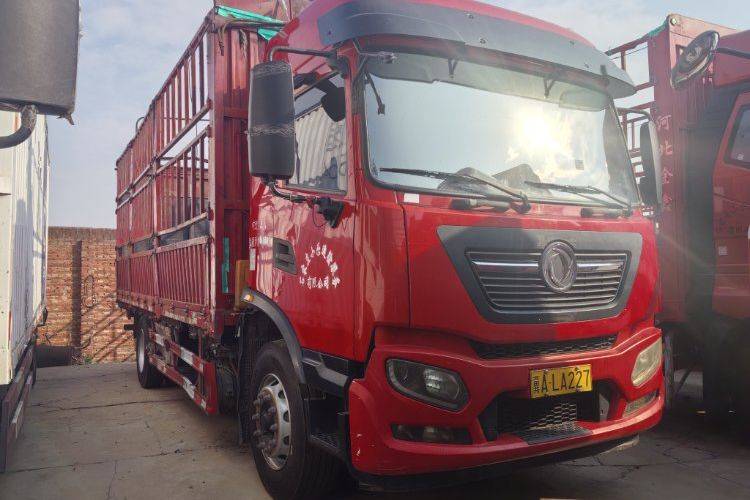 二手东风商用车 260马力 载货车