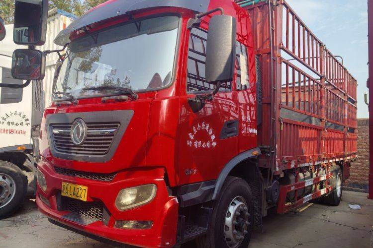 二手东风商用车 260马力 载货车