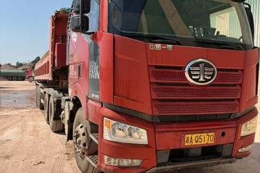 二手一汽解放 J6P重卡 2020款 质惠版 南方款 460马力 6X4牵引车(国五) 双驱 锡柴二手牵引车 黄牌图片