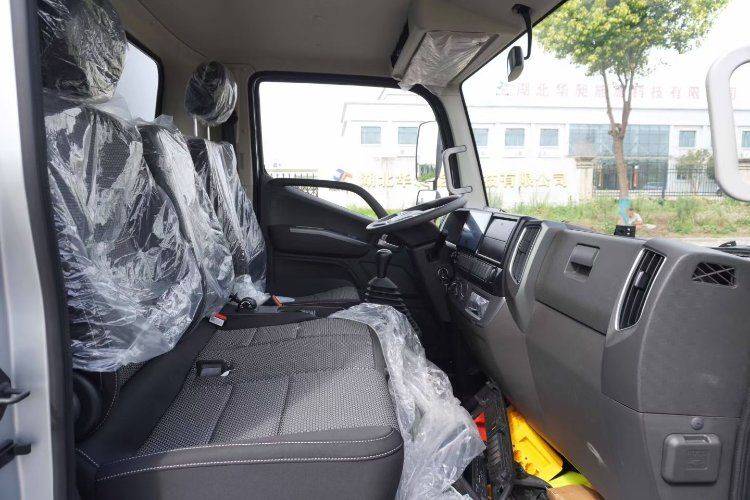 二手福田欧马可 130马力 专用车