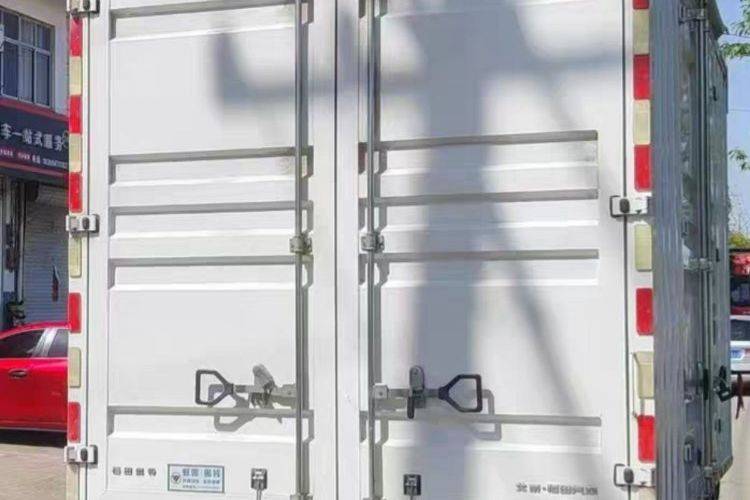 福田奥铃 146马力 载货车