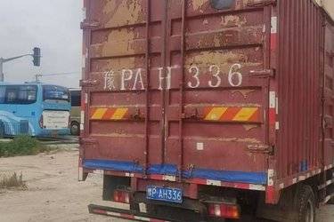 二手中国重汽HOWO 统帅 129马力 3.85米排半厢式轻卡(国五) 单桥 安徽康明斯二手载货车 蓝牌