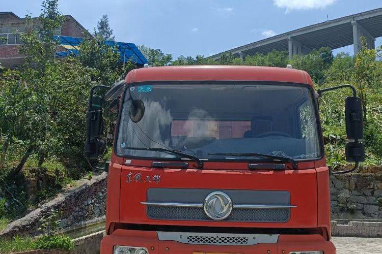 二手东风商用车 280马力 自卸车