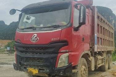 二手东风柳汽 乘龙H7 385马力 6X4 6米自卸车(国五) 后八轮 玉柴二手自卸车 黄牌