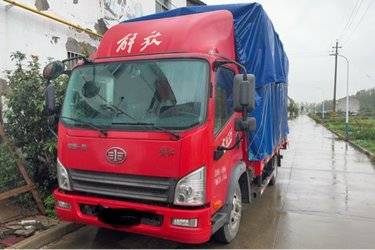 二手解放 J6F 110马力 4.21米单排仓栅式轻卡(国五) 单桥 云内动力二手载货车 蓝牌