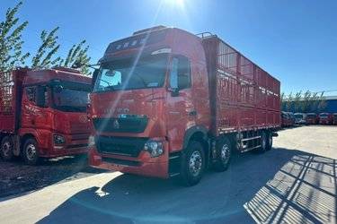 二手畜禽运输车 重汽豪沃(HOWO) HOWO TH7 480 9.6 8X4