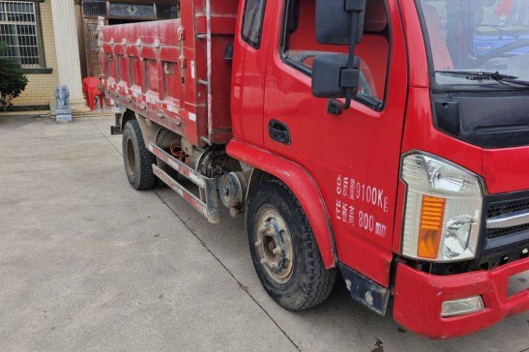 二手南骏汽车 116马力 自卸车