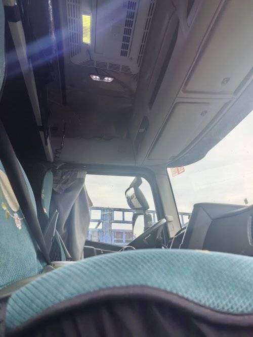 重汽豪沃(HOWO) 290马力 载货车