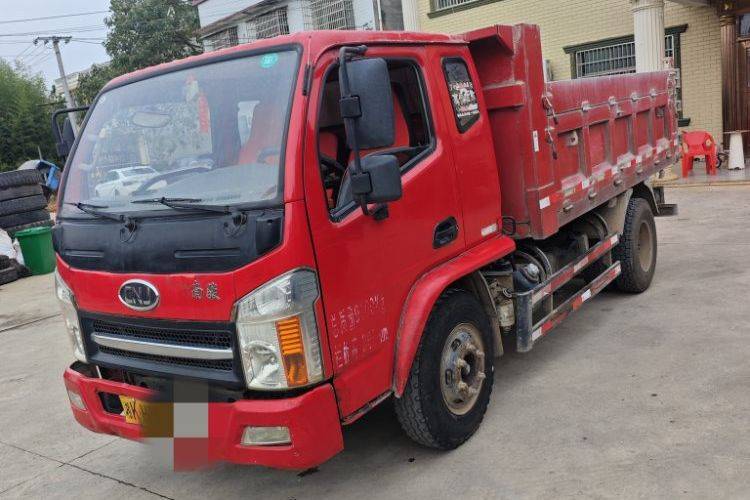 二手南骏汽车 116马力 自卸车