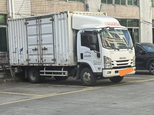 庆铃五十铃 130马力 载货车