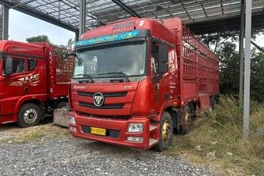 二手福田 欧曼EST 300马力 6X2 7.8米栏板载货车(国五) 前四后四 福田康明斯二手载货车 黄牌图片