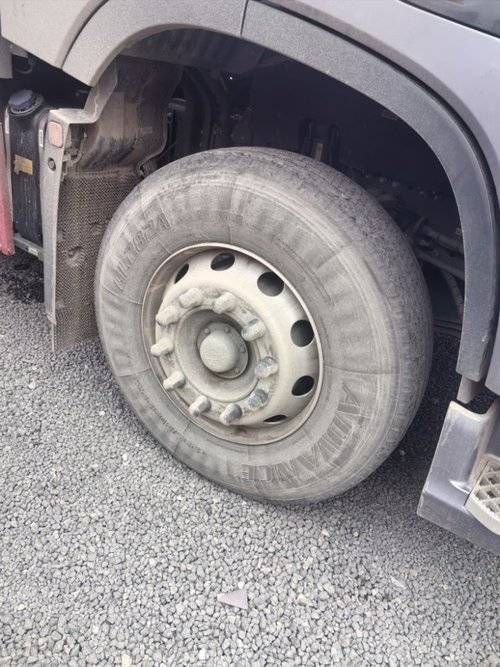 重汽豪沃(HOWO) 290马力 载货车