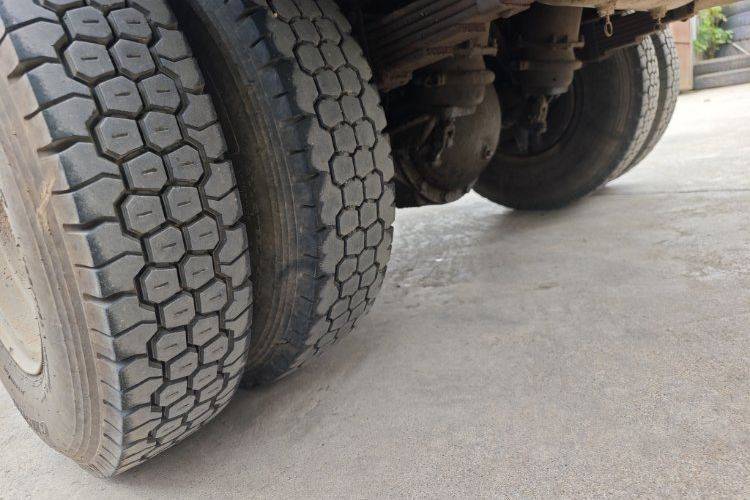 二手南骏汽车 116马力 自卸车