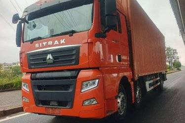 二手中国重汽 汕德卡SITRAK G7重卡 330马力 8X4 8.6米厢式载货车(国六) 前四后八 曼二手载货车 黄牌