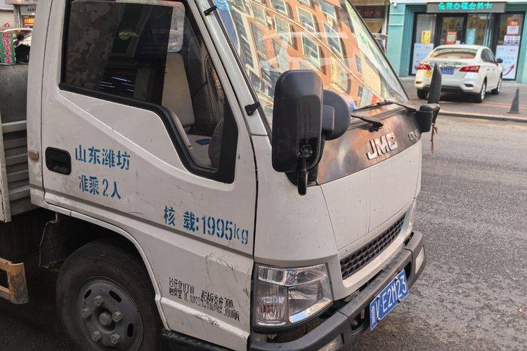 二手江铃汽车 116马力 载货车