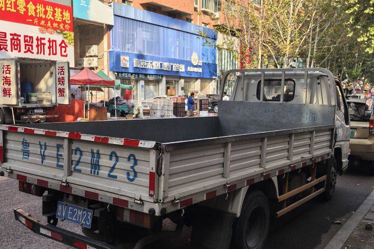 二手江铃汽车 116马力 载货车