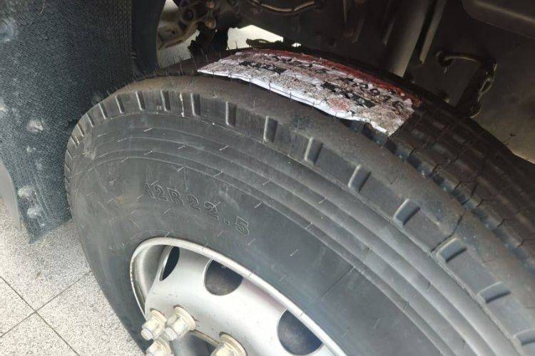 二手东风柳汽乘龙 330马力 专用车