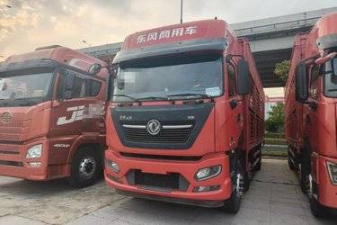 二手畜禽运输车 东风商用车 东风天锦KR PLUS 340 8.6 6X2