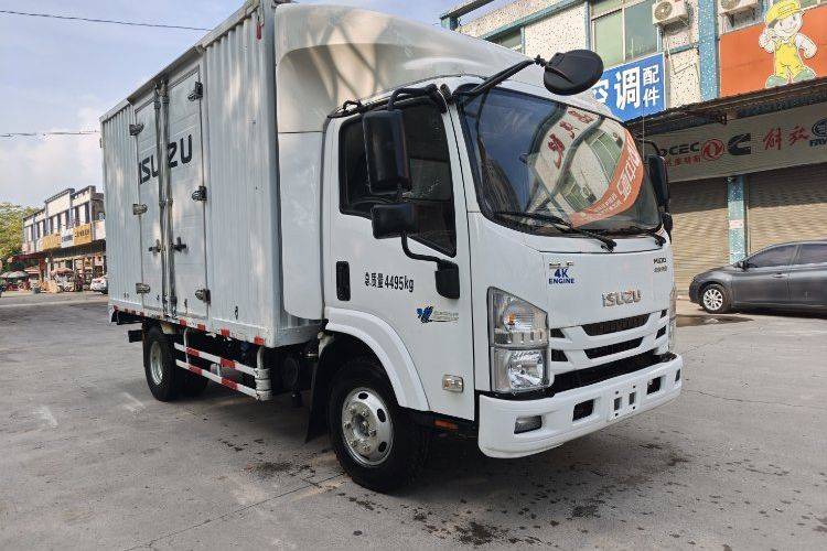 庆铃五十铃 120马力 载货车