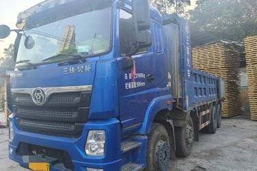 二手三环十通 昊龙重卡 豪华版 310马力 8X4 6.2米自卸车(国五) 前四后八 玉柴二手自卸车 黄牌