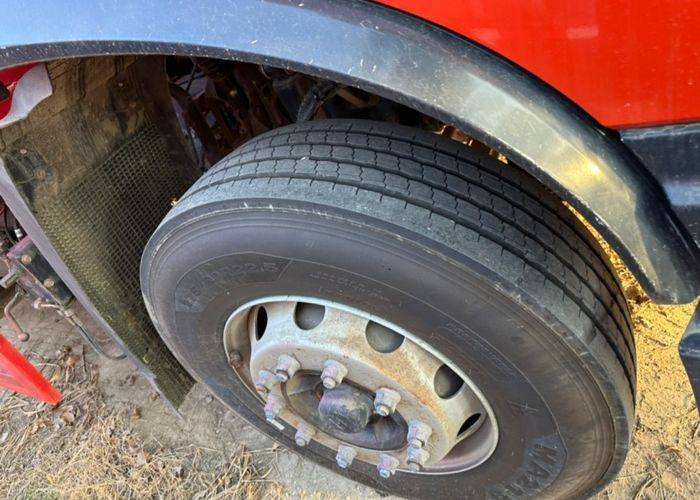 二手东风商用车 245马力 载货车
