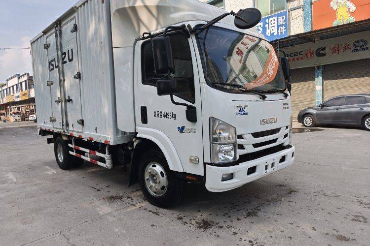 庆铃五十铃 120马力 载货车