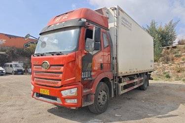 二手冷藏车 一汽解放 解放J6L 240 6.8 4X2
