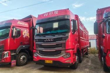 二手江淮 格尔发A5W重卡 270马力 6X2 9.5米栏板载货车(国五) 前四后四 锡柴二手载货车 黄牌图片