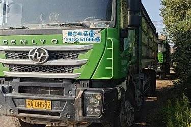 二手上汽红岩 杰狮C500重卡 390马力 8X4 8米自卸车(国五) 前四后八 上菲红二手自卸车 黄牌
