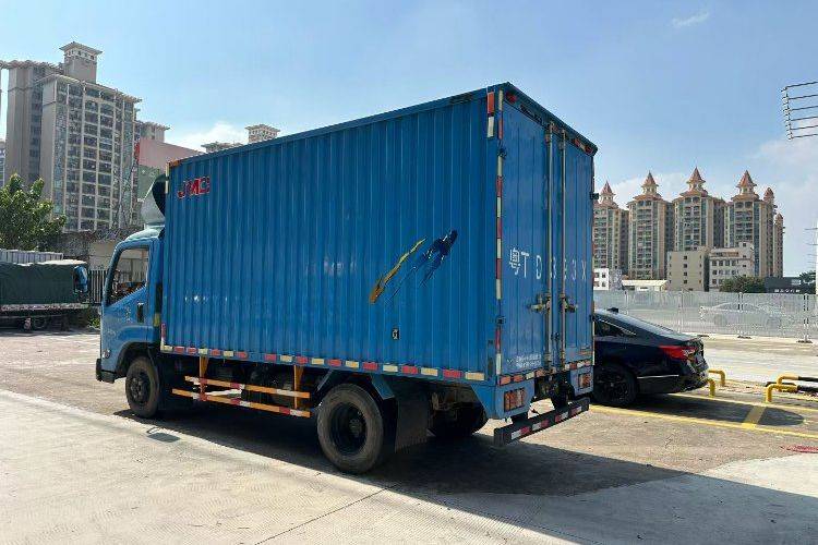 二手江铃汽车 116马力 载货车