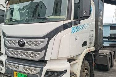 二手宇通重卡 6X4 纯电动牵引车 宁德时代282kWh  二手电动卡车电动牵引车