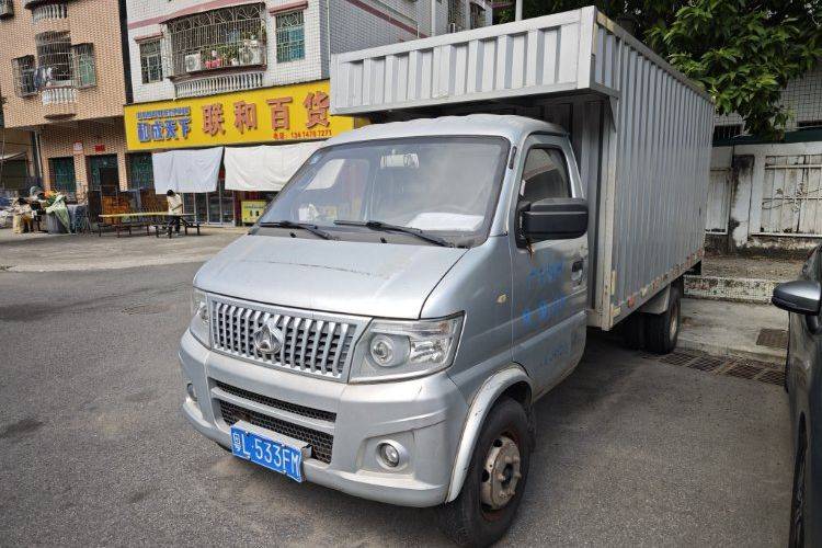 二手长安凯程 116马力 载货车