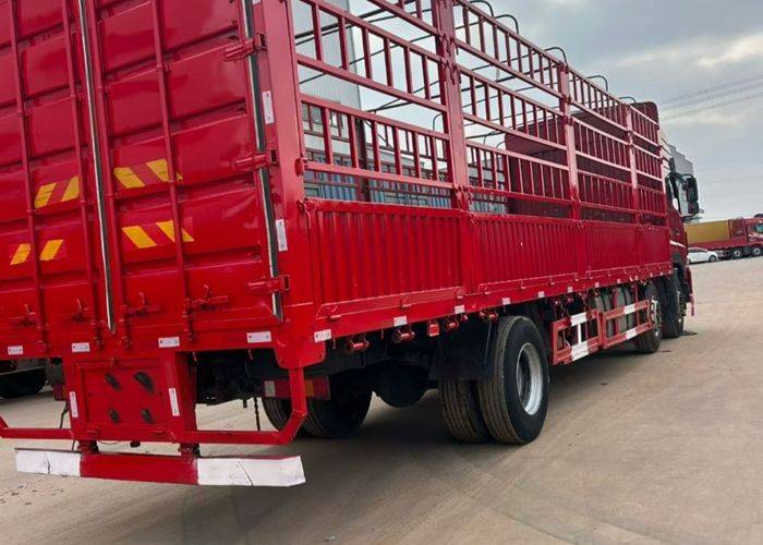 二手东风商用车 245马力 载货车