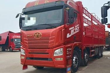 二手青岛解放 JH6重卡 375马力 8X4 9.5米仓栅式载货车(国五) 前四后八 潍柴二手载货车 黄牌