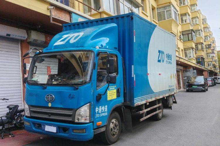 二手一汽解放轻卡 120马力 载货车