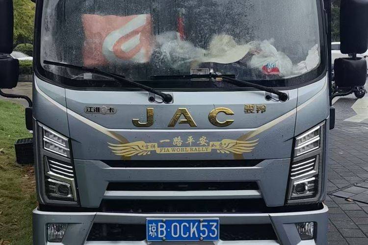 二手江淮骏铃 162马力 载货车