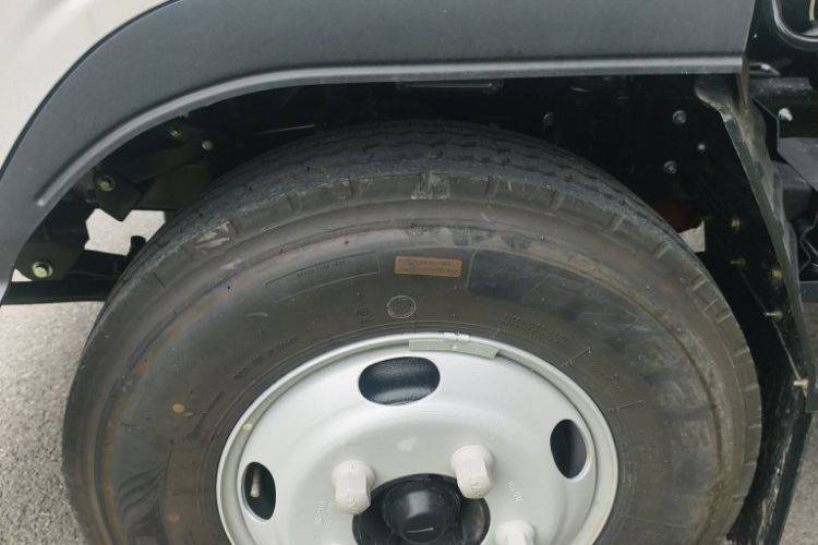 二手江淮康铃 140马力 载货车