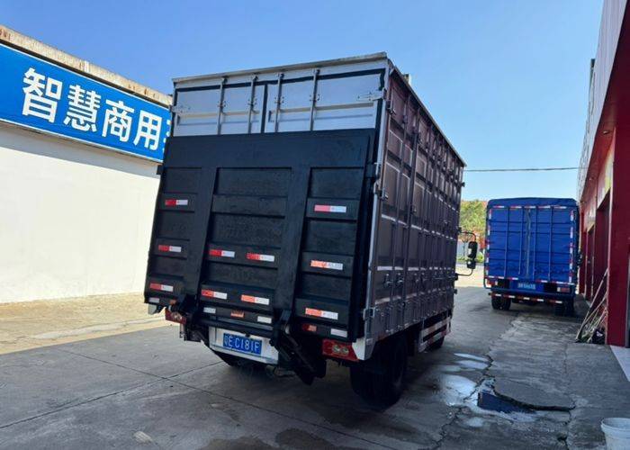 二手福田欧马可 150马力 载货车